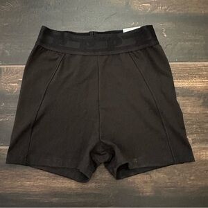 💖 PINK Victorias Secret 3” Bike Short